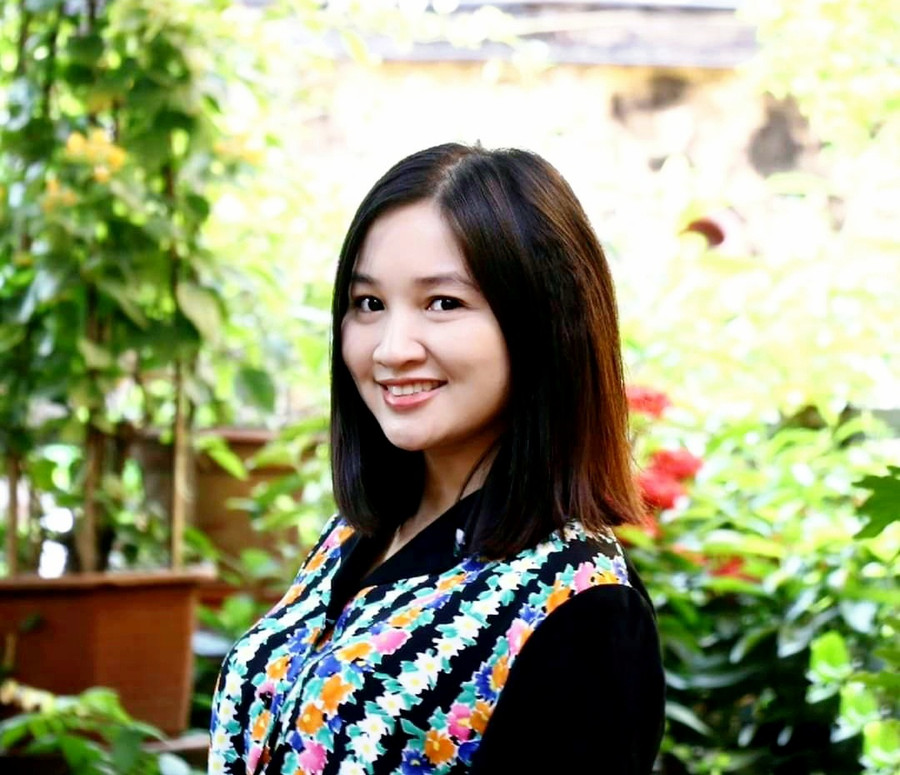 Nhà báo, nhà thơ Lữ Mai. Nhà báo, nhà thơ Lữ Mai.