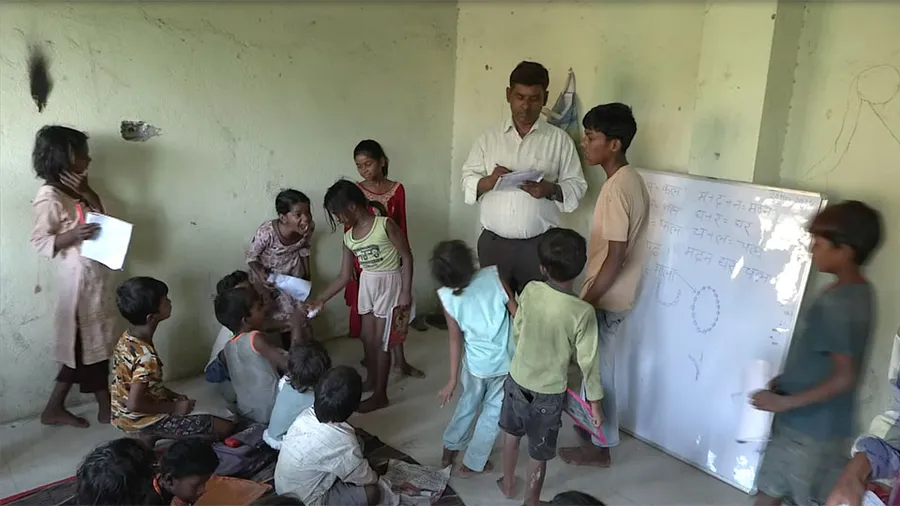 Một lớp học tình nguyện của Quỹ Musubi-Te tại bang Bihar, Ấn Độ.