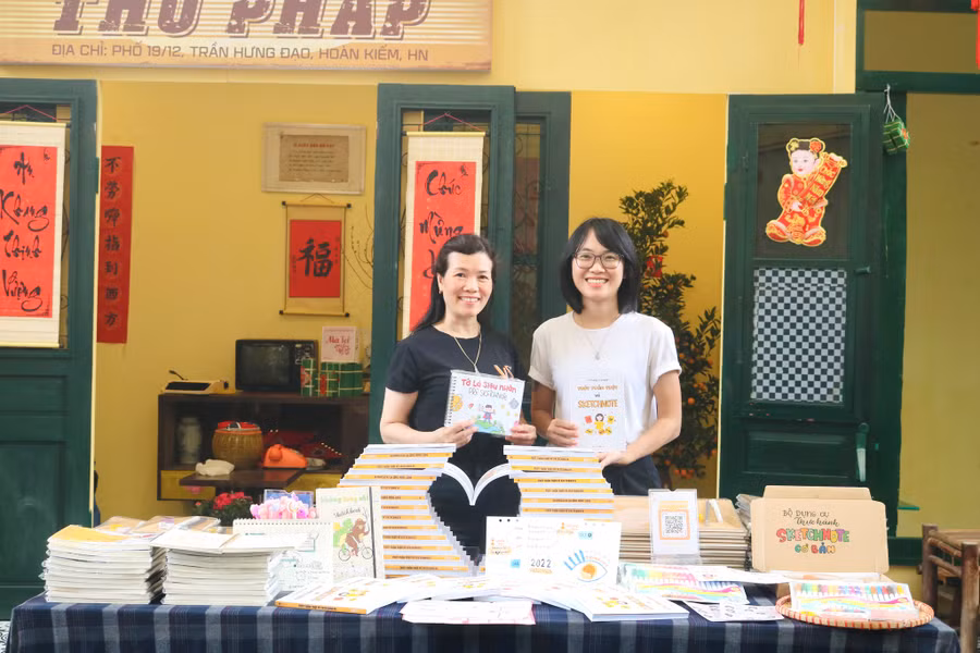 Phiên chợ tập trung truyền tải thông điệp 'Khuyến đọc là nhiệm vụ chung, bất cứ ai cũng có thể đóng góp sức mình'.