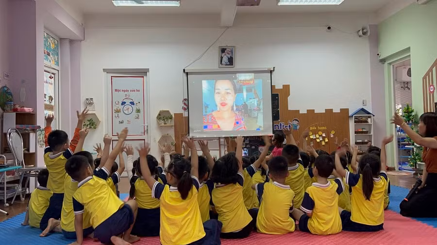 Chuyển đổi số giúp dạy và học tăng hiệu quả. Chuyển đổi số giúp dạy và học tăng hiệu quả.