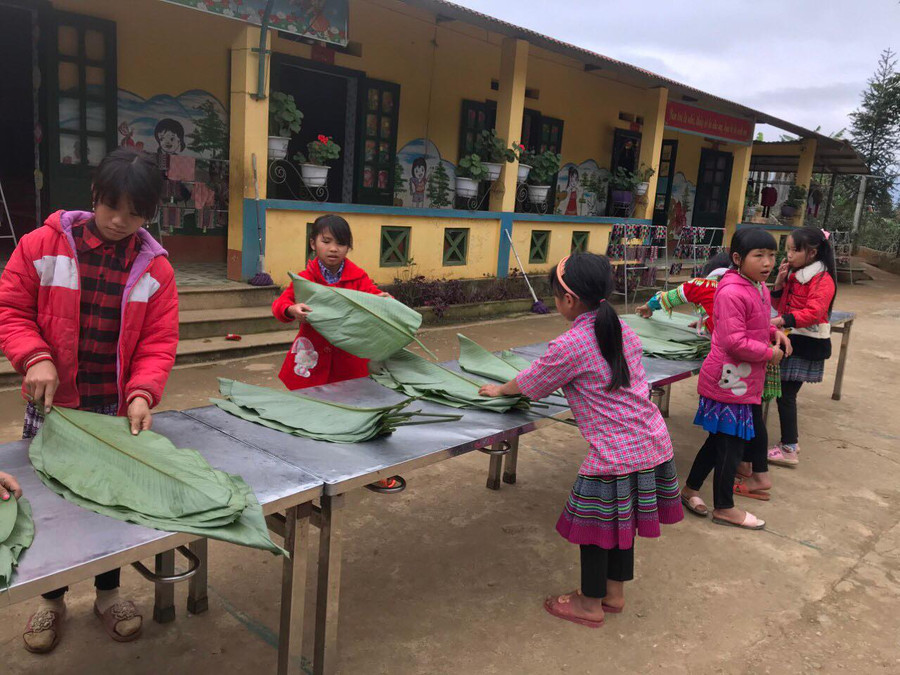 Học sinh háo hức với hoạt động vui đón Tết tại trường. Học sinh háo hức với hoạt động vui đón Tết tại trường.