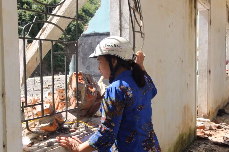 Nhà công vụ giáo viên Trường Tiểu học Mường Ải từng bị lũ quét đánh sập năm 2018.