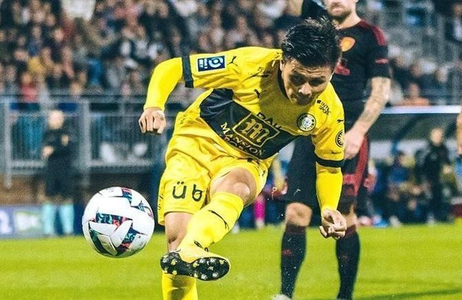 Quang Hải thời gian qua không được ra sân nhiều tại Pau FC Quang Hải thời gian qua không được ra sân nhiều tại Pau FC