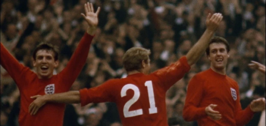 Tuyển Anh đánh bại Tây Đức trên sân Wembley tại World Cup 1966. Tuyển Anh đánh bại Tây Đức trên sân Wembley tại World Cup 1966.