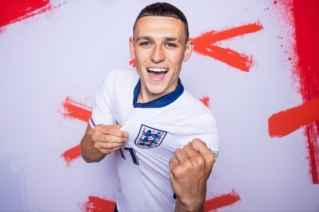 Phil Foden được xem là niềm hy vọng của tuyển Anh. Phil Foden được xem là niềm hy vọng của tuyển Anh.