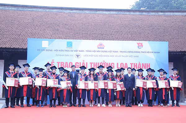 Lễ trao giải thưởng Loa Thành