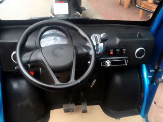 Ôtô điện có đủ điều kiện lưu thông trên đường? ảnh 3 Một mẫu xe điện vừa được nhập khẩu về Hà Nội được giới thiệu trên các trang xã hội