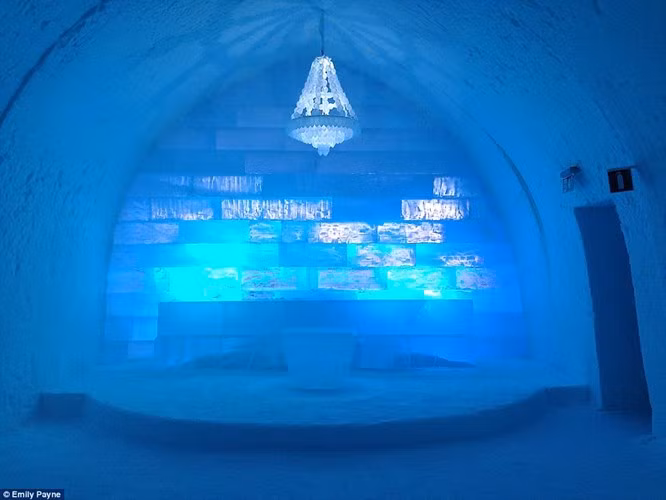 Kham pha khach san bang lanh nhat the gioi-Hinh-3