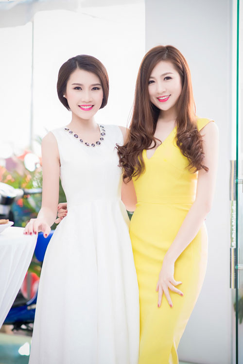 Tú Anh đọ sắc với cô gái có làn da đẹp nhất HHVN ảnh 3