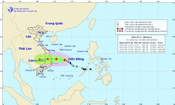 Bão Mát mo chiều nay dự báo sẽ đi vào đất liền các tỉnh từ Quảng Ngãi đến Khánh Hòa