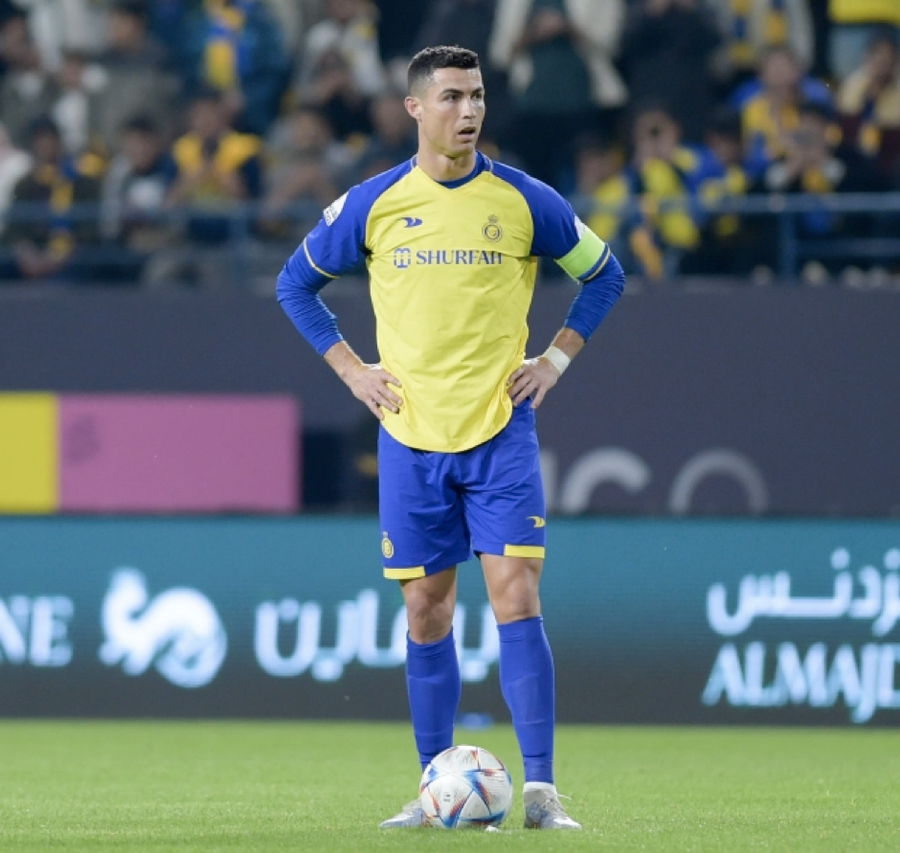 Cristiano Ronaldo đã gặp khó khăn trong lần đầu tiên thi đấu cho Al-NassrCredit. Cristiano Ronaldo đã gặp khó khăn trong lần đầu tiên thi đấu cho Al-NassrCredit.