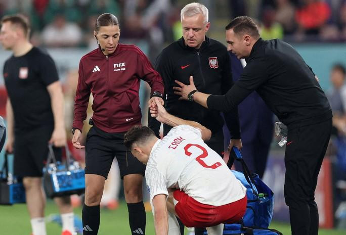 Nữ trọng tài Frappart được giao cầm còi trận Costa Rica gặp Đức.