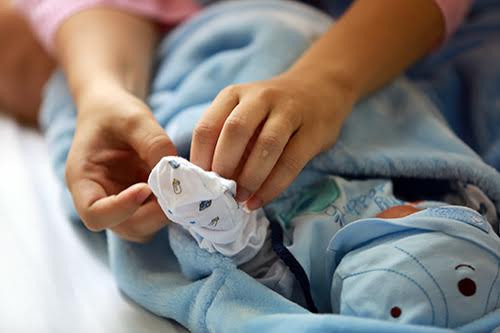Hạnh phúc nhân đôi của sản phụ ngày Quốc tế Hạnh phúc ảnh 6 hanh phuc nhan doi cua san phu ngay quoc te hanh phuc - 6