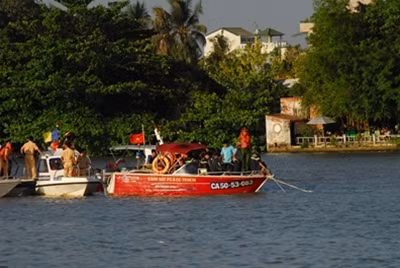 Người nhái cũng ngừng tìm kiếm nạn nhân