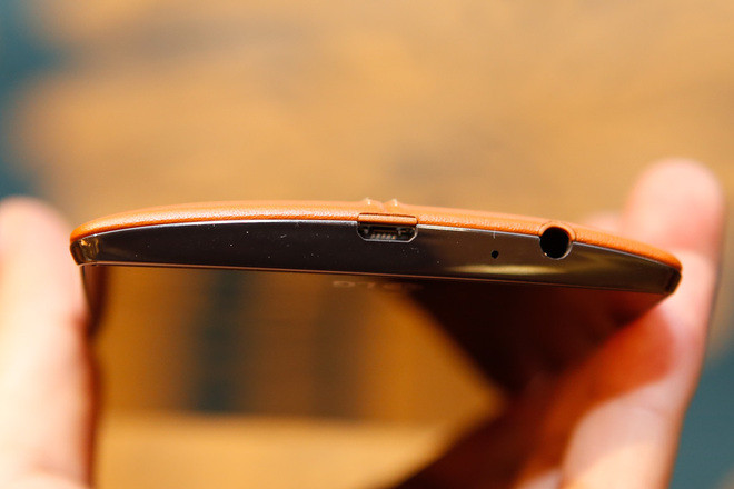 Mở hộp LG G4 chính hãng tại Việt Nam ảnh 9 Mở hộp LG G4 chính hãng tại Việt Nam ảnh 9