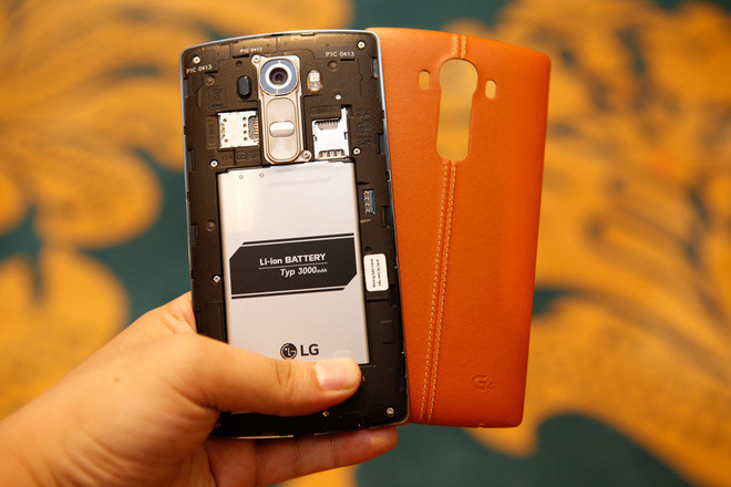 Mở hộp LG G4 chính hãng tại Việt Nam ảnh 6 Mở hộp LG G4 chính hãng tại Việt Nam ảnh 6