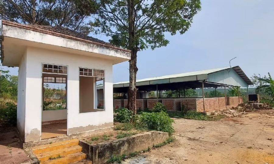 Cơ sở hạ tầng của dự án “Quản lý rác thải bền vững và vì người nghèo” bị hư hỏng, xuống cấp.