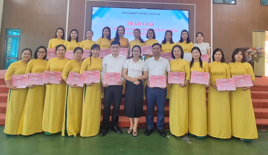 Giáo viên tham gia cuộc thi có sự nghiên cứu, vận dụng, tích hợp kiến thức.