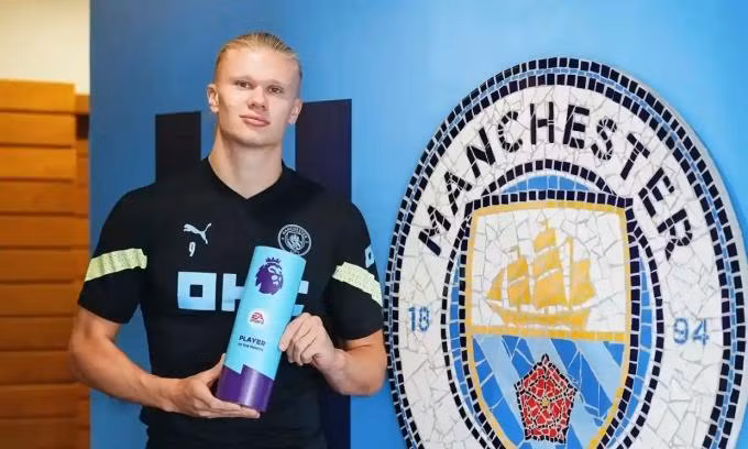 Haaland nhận giải thưởng hay nhất Ngoại hạng Anh tháng 8.