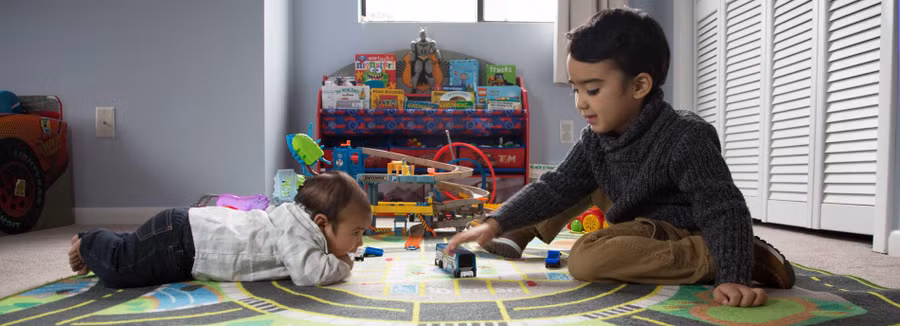 Các yếu tố từ môi trường cũng có thể là nguyên nhân gây tự kỷ ở trẻ.