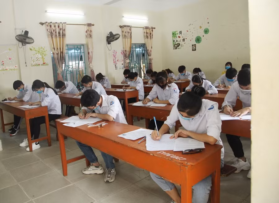 Trong điều kiện Covid-19 diễn biến phức tạp, công đoàn cơ sở sẽ có phương án kịp thời bảo vệ cho HS tham gia kỳ thi. 