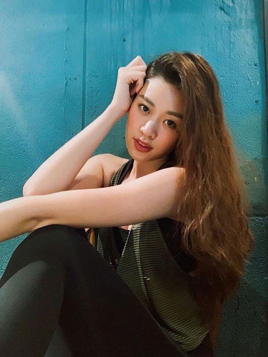 Ảnh đời thường từ dễ thương đến nóng bỏng hút mắt của tân Hoa hậu Hoàn vũ Khánh Vân - Ảnh 3
