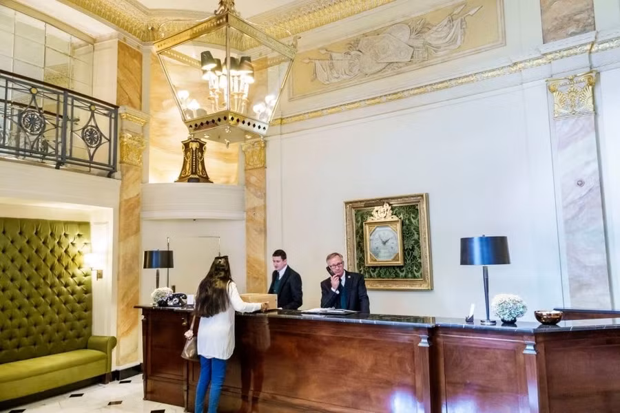 Nhung dieu khach san thuong che giau hinh anh 2 