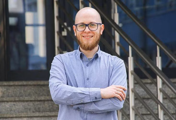 Tiến sĩ Jakub Tomczak.