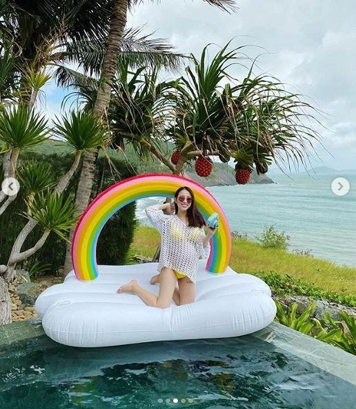 Đẳng cấp con gái đại gia Minh Nhựa: Làm dâu mới cũng phải khác người ảnh 4