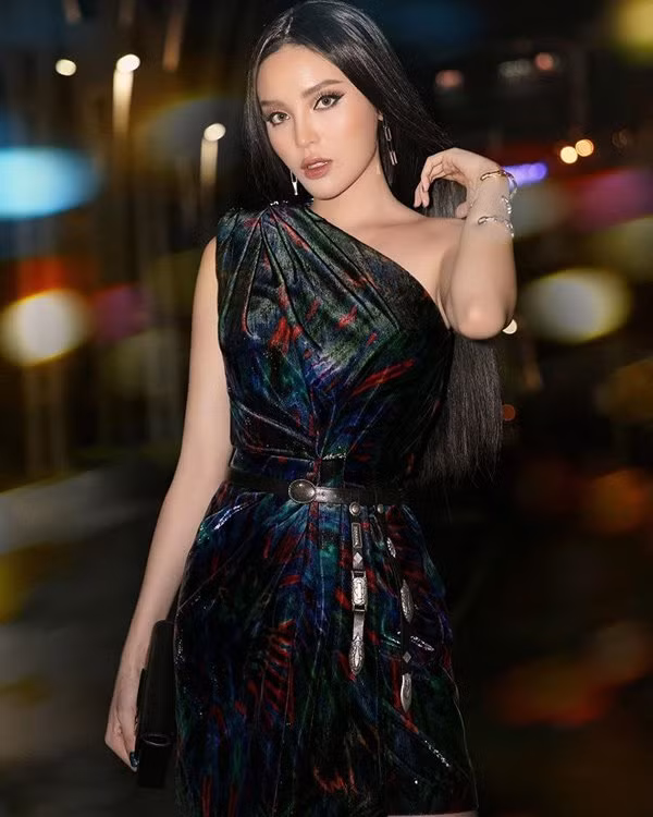 bi noi photoshop anh den noi mat xuong quai xanh, ky duyen dap tra kheo leo - 12