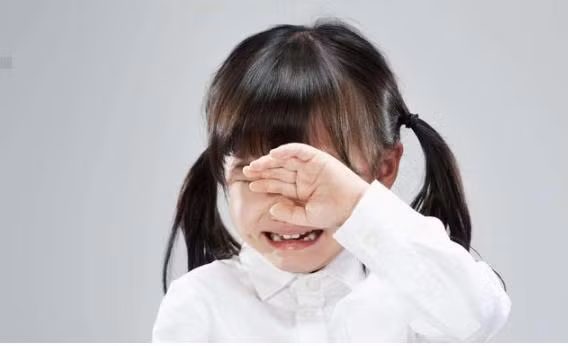 vệ sinh cho trẻ, chăm trẻ, kỹ năng sống, dạy con vệ sinh