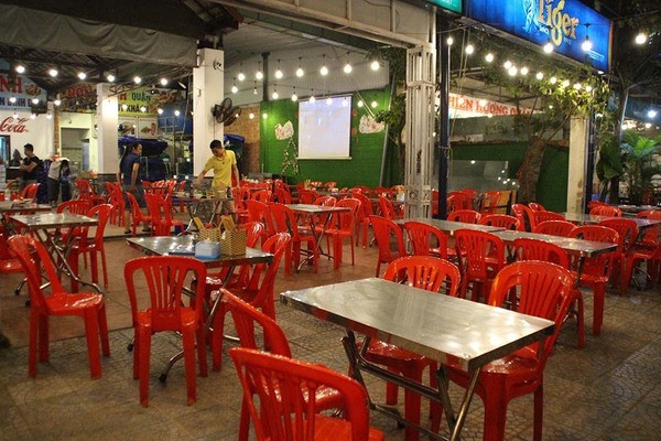 Quán nhậu tung chiêu miễn phí chở khách về, ‘thượng đế’ vẫn quay lưng ảnh 1 Quán nhậu tung chiêu miễn phí chở khách về, ‘thượng đế’ vẫn quay lưng