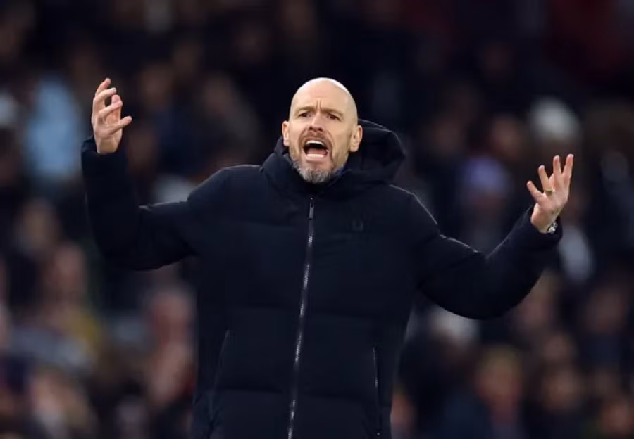 Chiến lược gia Erik ten Hag tuyên bố Man Utd đủ sức đánh bại bất cứ đội bóng nào. Chiến lược gia Erik ten Hag tuyên bố Man Utd đủ sức đánh bại bất cứ đội bóng nào.