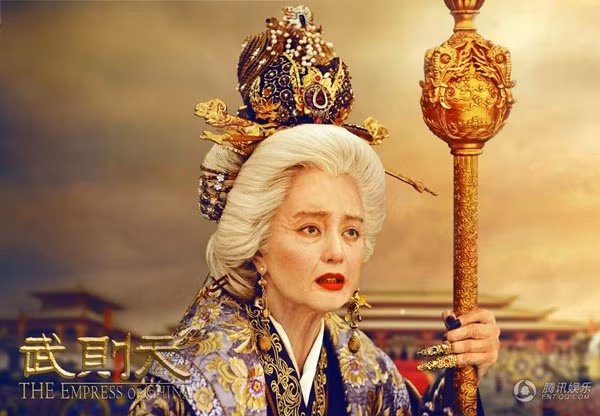 Hành trình hóa "Võ Tắc Thiên" 82 tuổi của Phạm Băng Băng