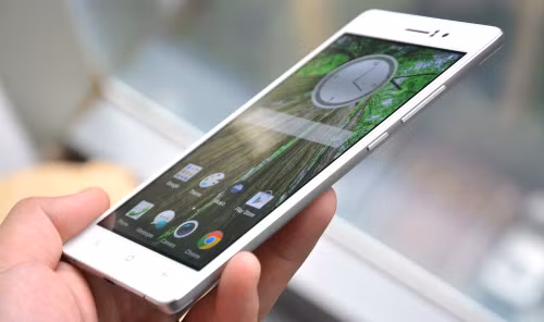 Cuộc đua smartphone siêu mỏng nóng trở lại