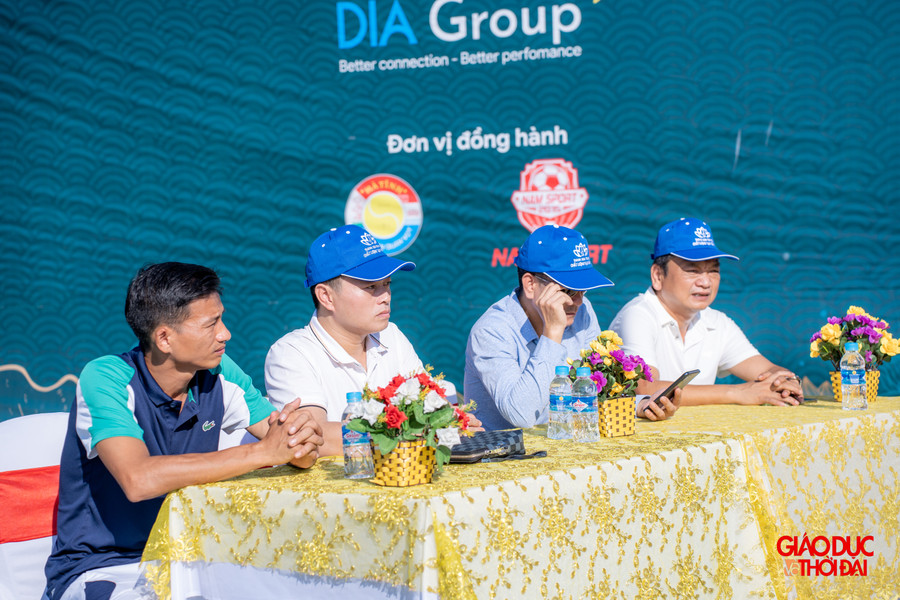 Các đại biểu tham dự Lễ khai mạc. (Ảnh: Vũ Long) Các đại biểu tham dự Lễ khai mạc. (Ảnh: Vũ Long)