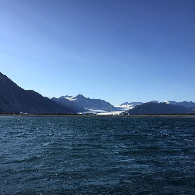 Toàn cảnh vịnh Resurrection hùng vĩ. Ảnh: Thewhitehouse. Toàn cảnh vịnh Resurrection hùng vĩ.