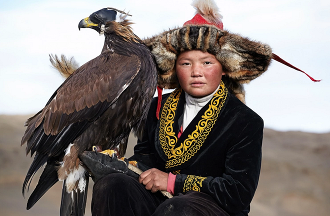 Đi săn cùng đại bàng tại thảo nguyên Mông Cổ