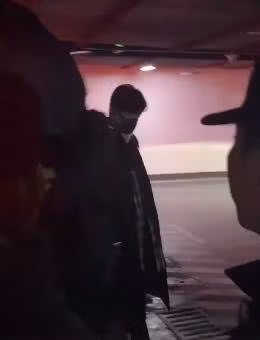 Cái giá của sự nổi tiếng mà Tiêu Chiến phải đối mặt: Về quê nhưng không thể thăm nhà, chỉ có thể ở khách sạn ảnh 6