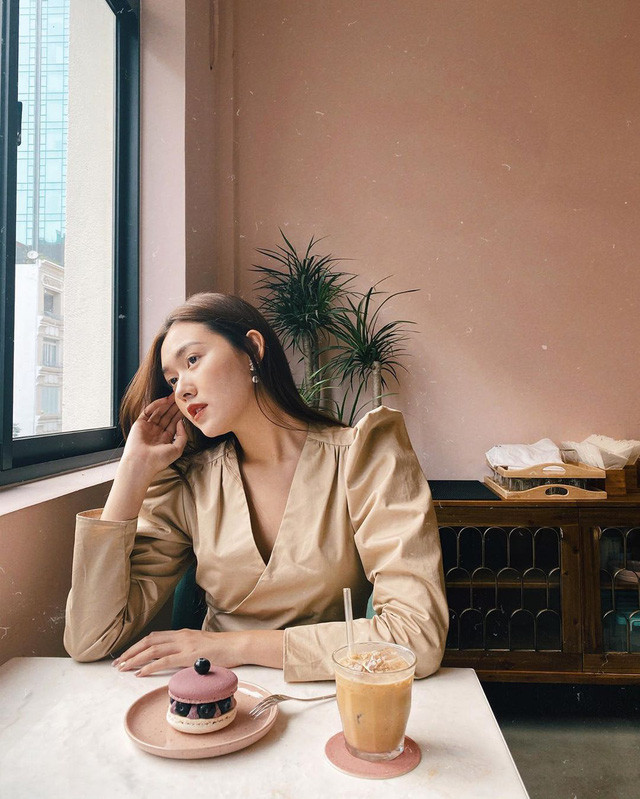 Chị em nên theo dõi sát 5 mỹ nhân Việt sau để lấy ý tưởng diện đồ thật chất - sang - trẻ - Ảnh 20. Chị em nên theo dõi sát 5 mỹ nhân Việt sau để lấy ý tưởng diện đồ thật chất - sang - trẻ - Ảnh 20.