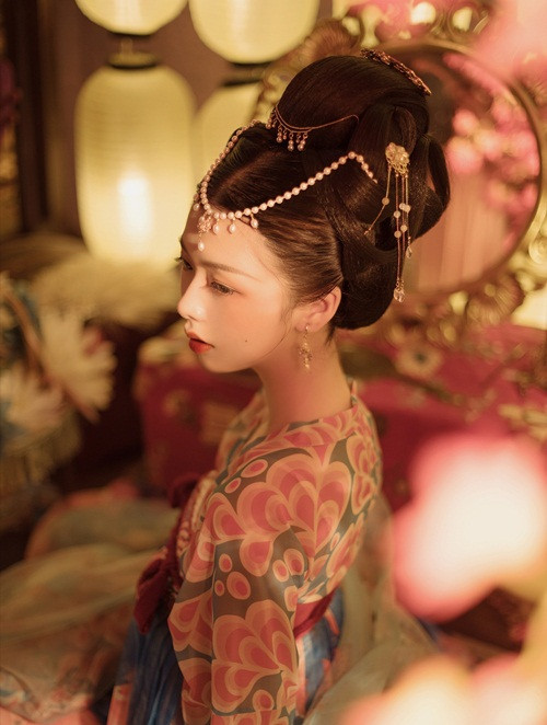 Nỗi lòng không người thấu của Triệu Phi Yến - mỹ nhân "họa thủy" bị người đời căm ghét hình ảnh 2 noi long khong nguoi thau cua trieu phi yen - my nhan "hoa thuy" bi nguoi doi cam ghet hinh anh 2