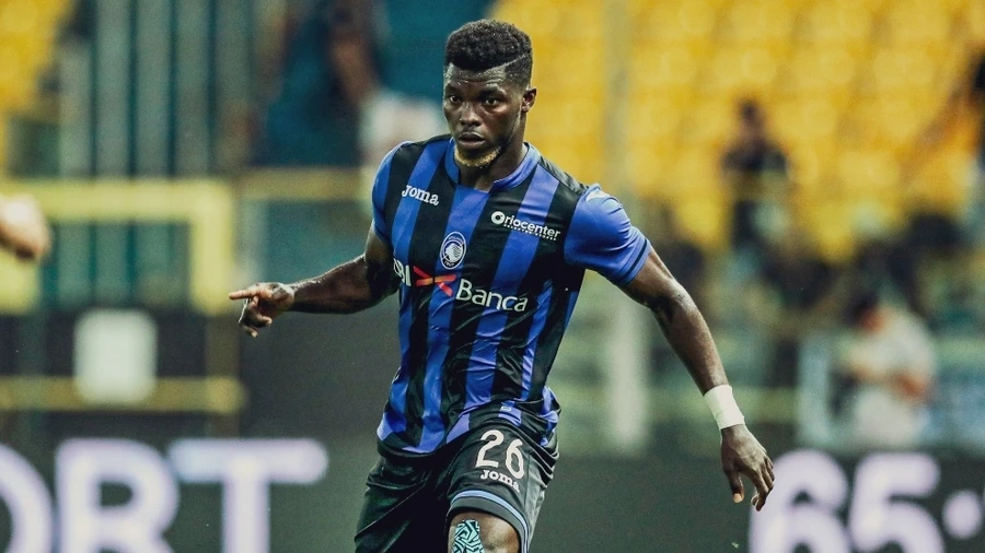 Willy Ta Bi, cầu thủ vắn số của Atalanta.