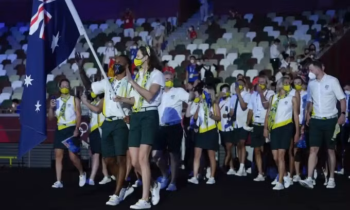 Đoàn thể thao đến từ Cuba tham gia lễ diễu hành