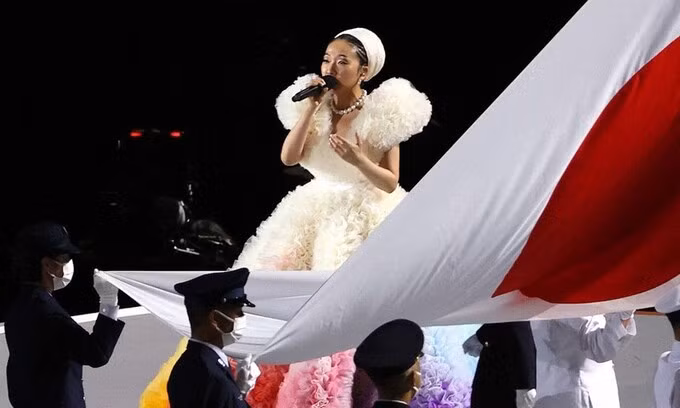 Nữ ca sĩ Misia hát quốc ca Nhật Bản