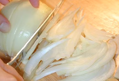 xam xong long may, co gai khoc thet khong dam lo mat ra khoi nha nhin ai - 11