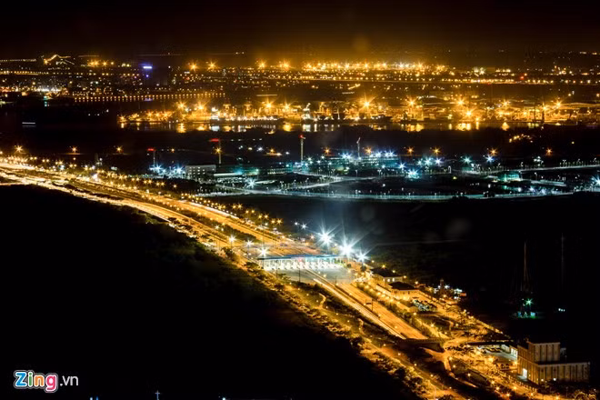 Đêm Sài Gòn đẹp rực rỡ nhìn từ trên cao