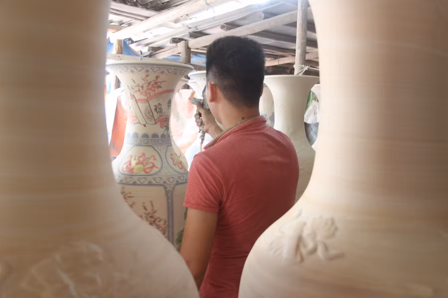Nhiều thợ gốm từng làm công cho Bát Tràng đã trở về khôi phục lại nghề.