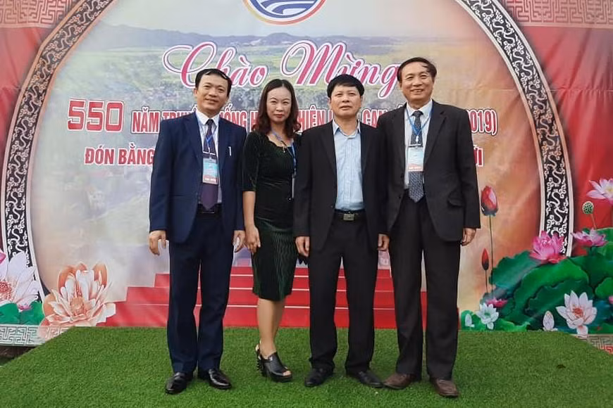 Thầy Thuận luôn là người đi đầu trong các phong trào ở nhà trường và địa phương.