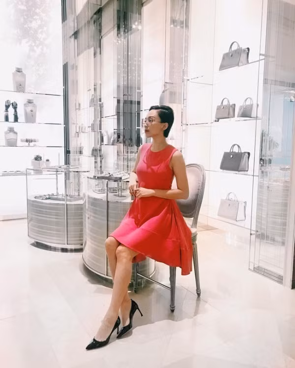 3 nữ đại gia ngầm trong showbiz Việt: biệt thự, xe sang, ngập đồ hiệu nhưng hiếm ai biết