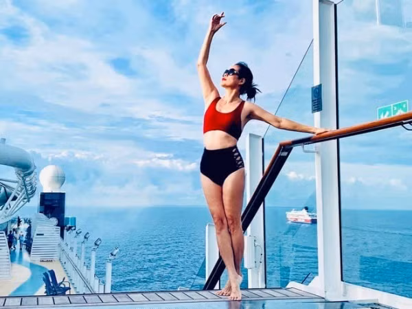 3 nữ đại gia ngầm trong showbiz Việt: biệt thự, xe sang, ngập đồ hiệu nhưng hiếm ai biết